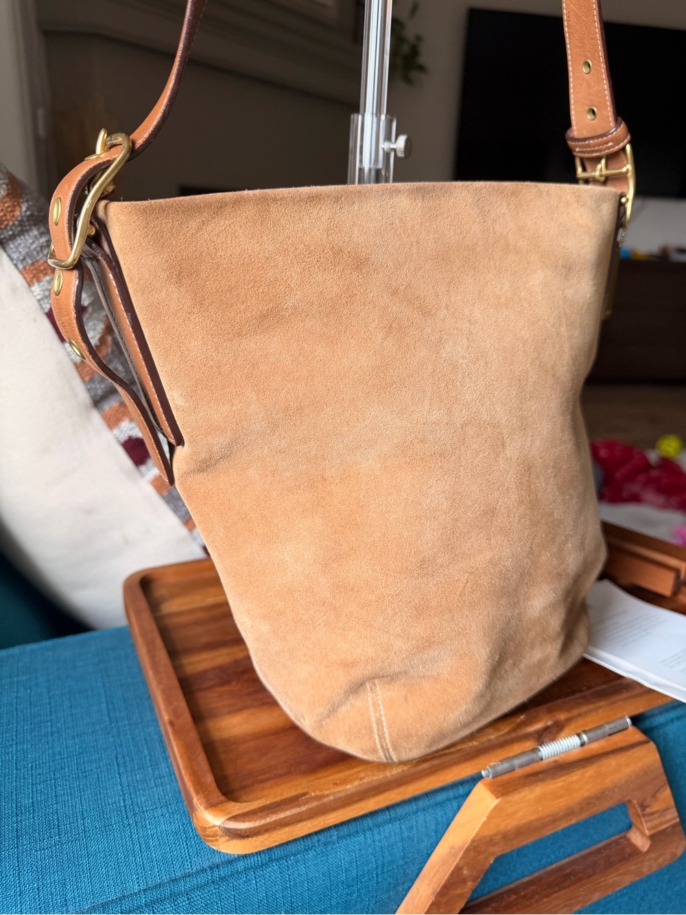 Coach Legacy Suede Bucket Bag 9187 Medium Size Rare Vintage Light Tan Purse COA